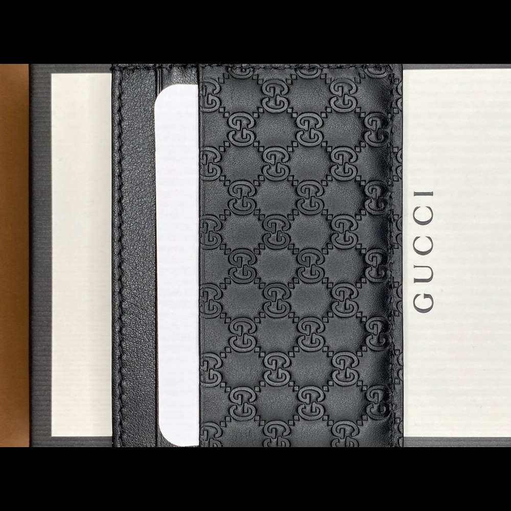 Gucci Signature Card case